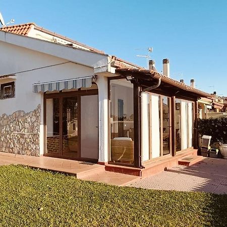 Villa Mery L'Americano Exterior foto